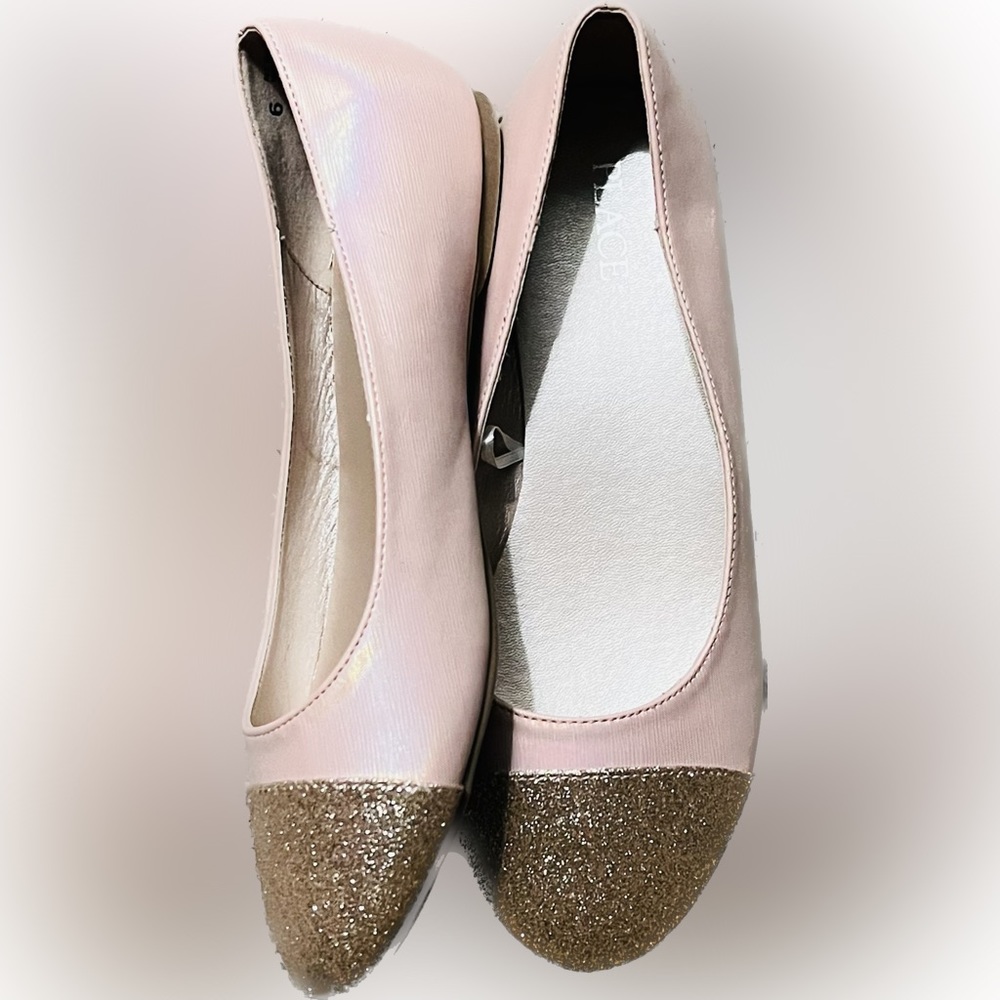 The Children’s Place size 6, never worn.